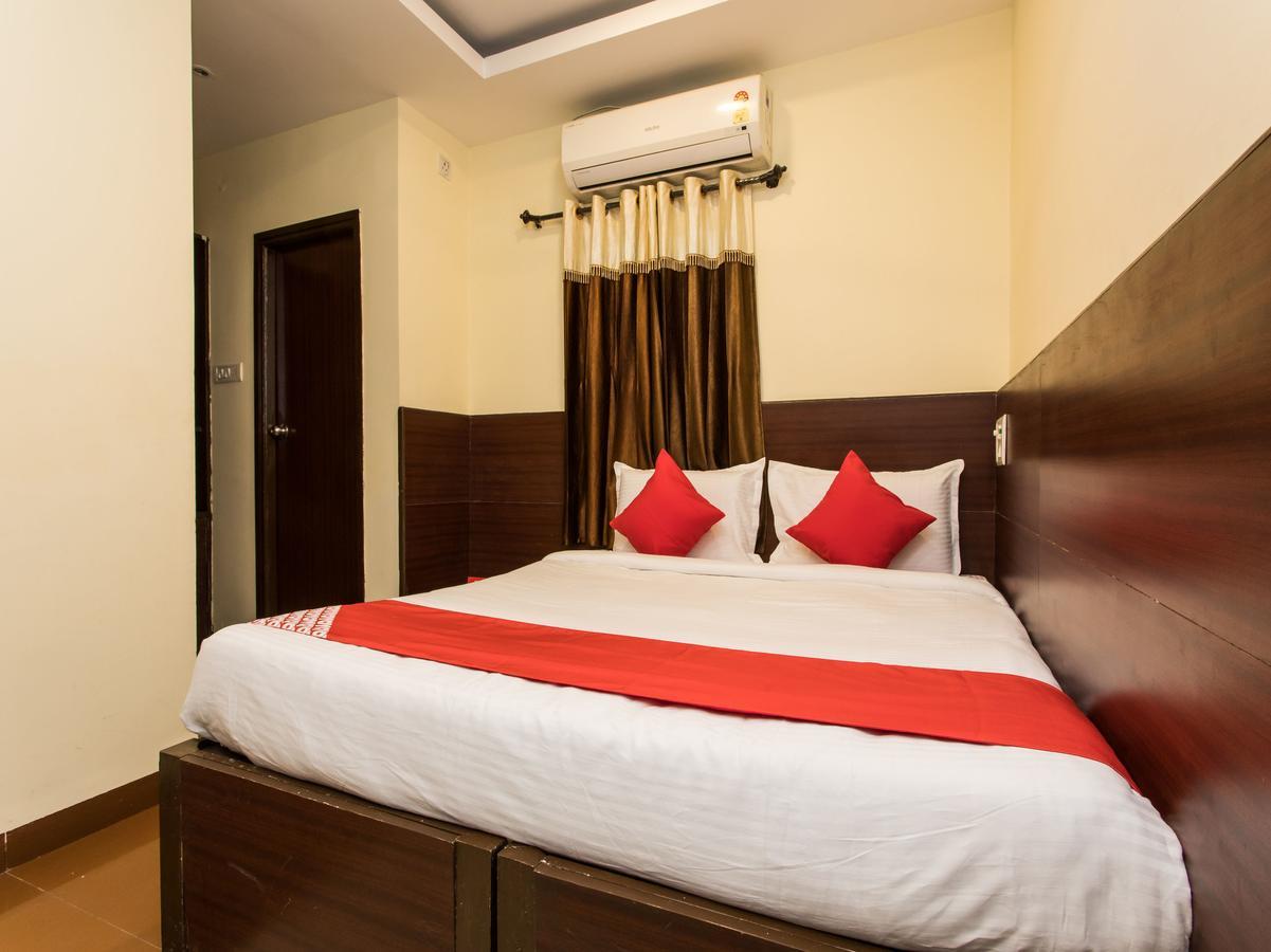 Oyo 11945 Hotel Glory Palace Индаур Экстерьер фото